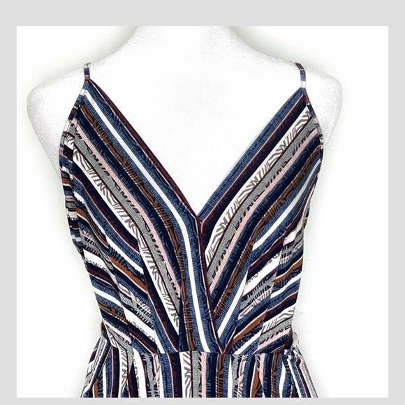 BCBGeneration Maxine Sheath Slip Dress Pockets Surplice Bodice Straps Stripe - Picture 4 of 13